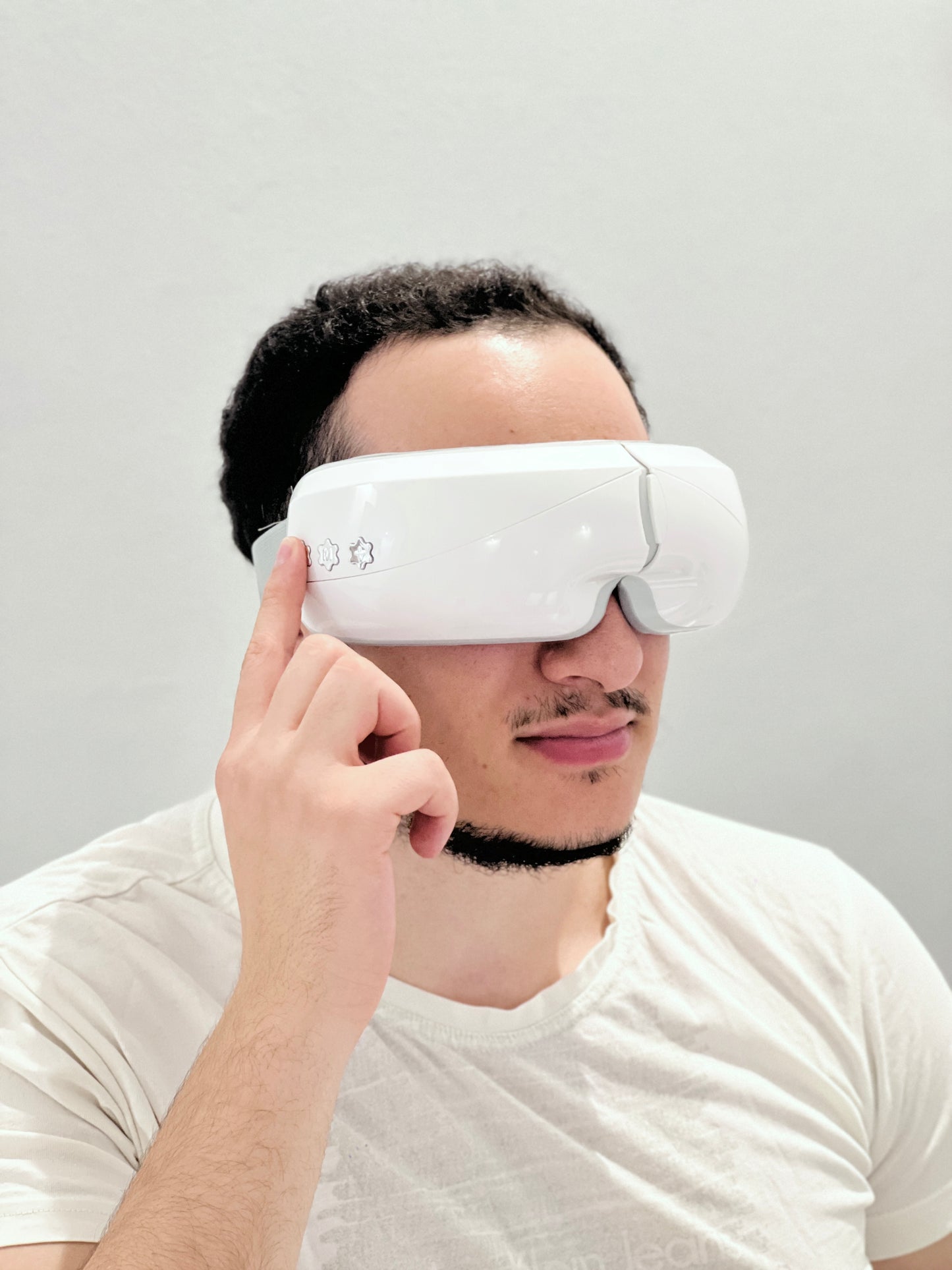 Eye Massager / Eye Spa