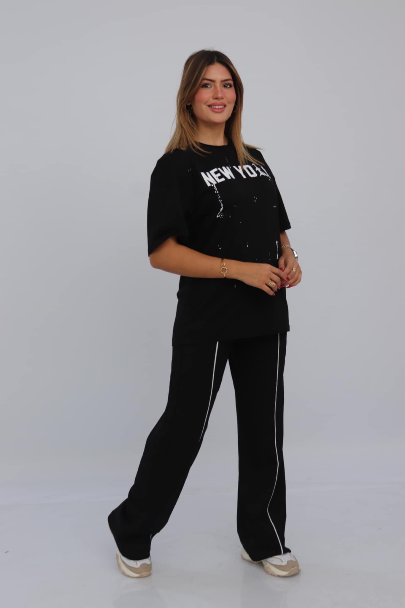 ensemble femme et jeune fille